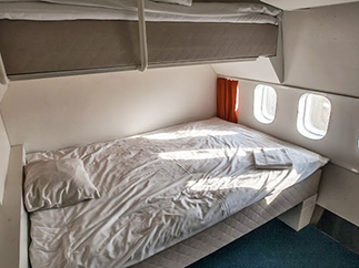 Отель-самолёт в Швеции