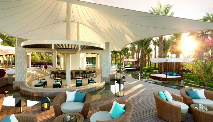 риц эмираты