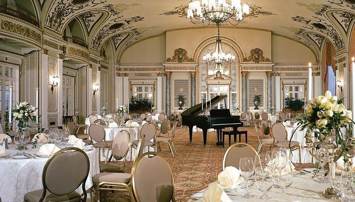 отели канады