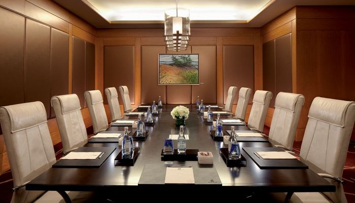 вип отель торонто