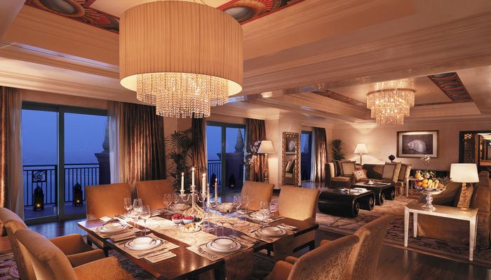 отель Атлантис