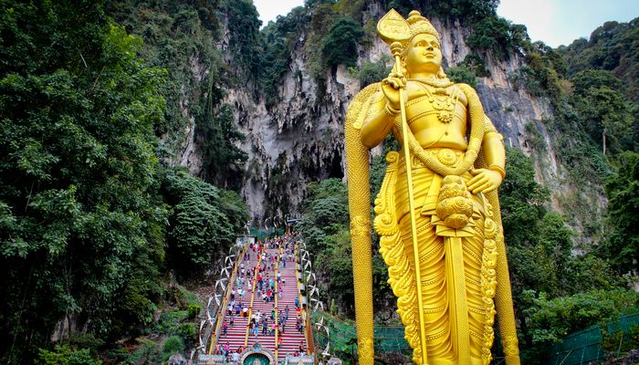 тур в пещеру бату