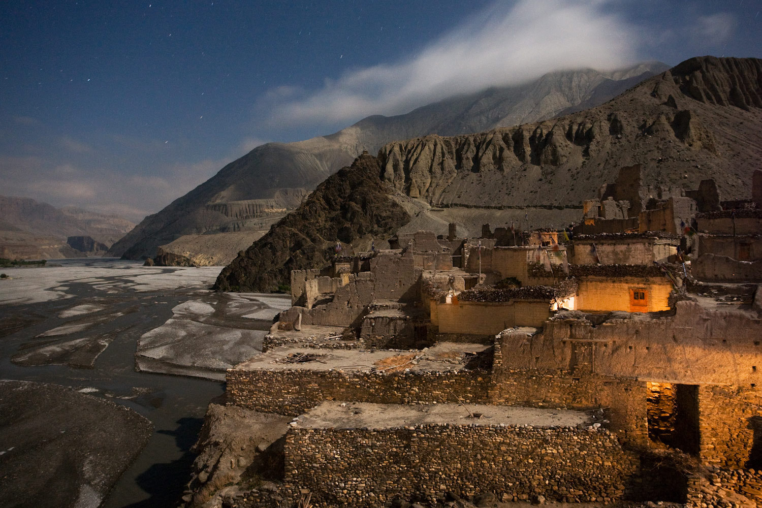 туры по Мустангу