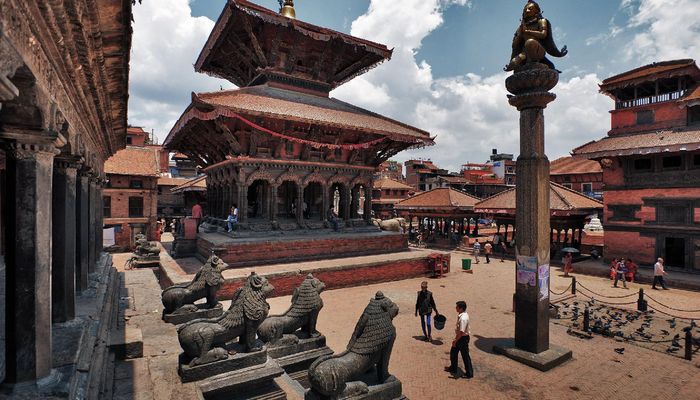 тур в Непал и верхний Мустанг