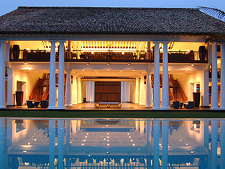 Отель с бассейном на Шри-Ланке