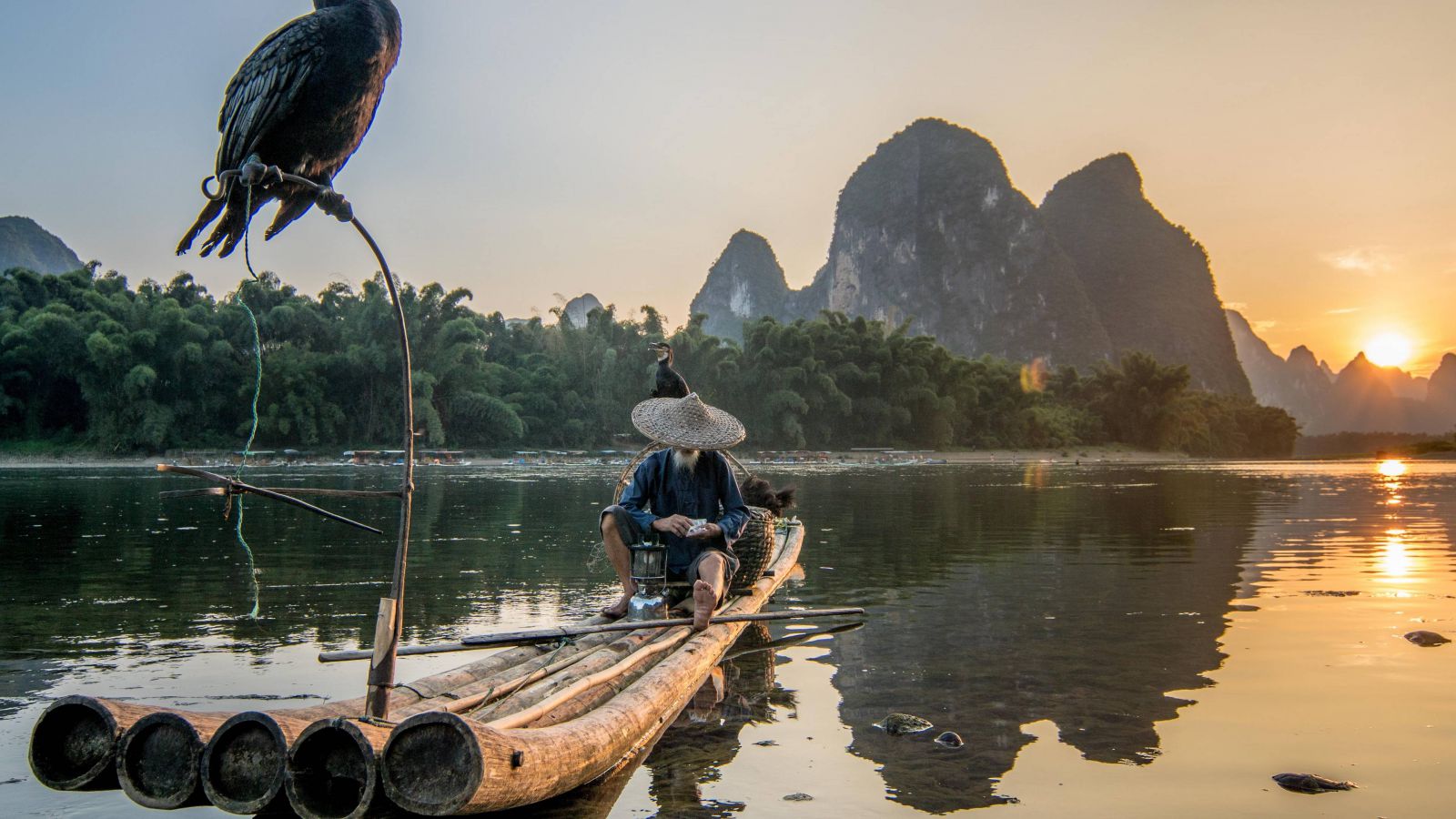 экскурсии по Вьетнаму и Лаосу